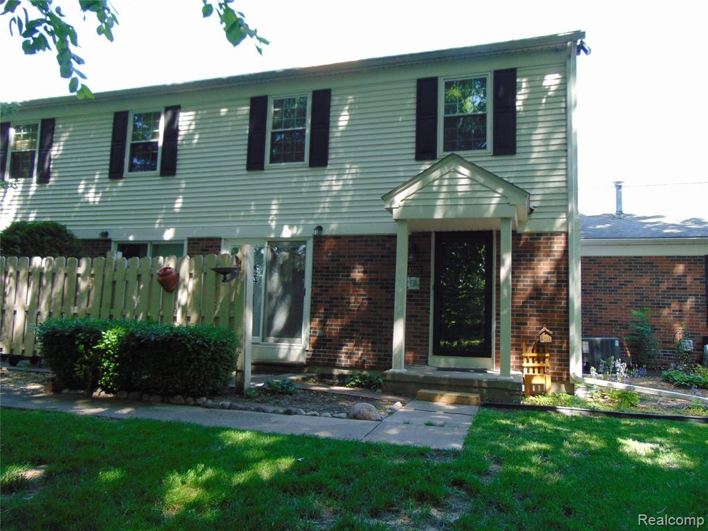 44167 Providence Drive, 326, Clinton Twp, MI 48038 — front exterior