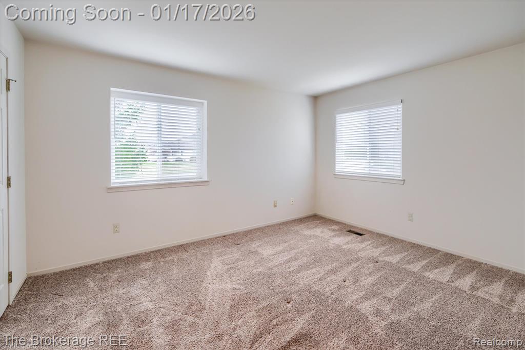 9443 Forestview Circle, Grand Blanc, MI 48439 — Photo 23