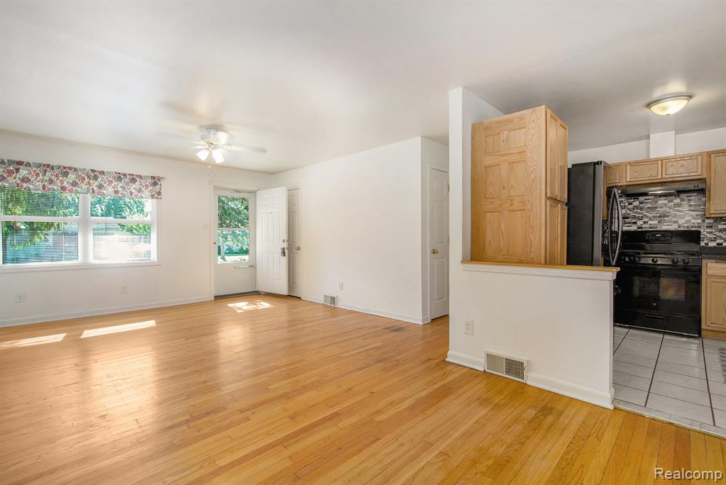 1210 Desoto Avenue, Ypsilanti, MI 48198 — Photo 6