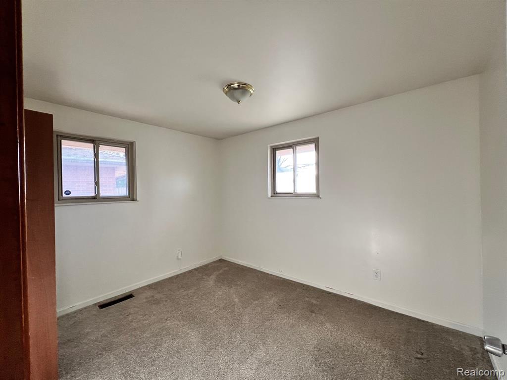 5004 Hayes Street, Wayne, MI 48184 — Photo 5