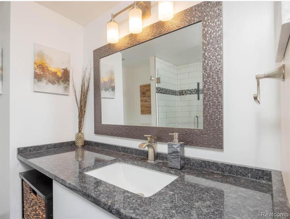 555 E WILLIAM Street, 19C, Ann Arbor, MI 48104 — Photo 16