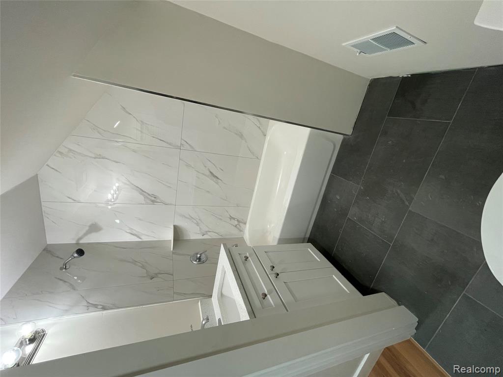 8634 Patton Street, Detroit, MI 48228 — Photo 15