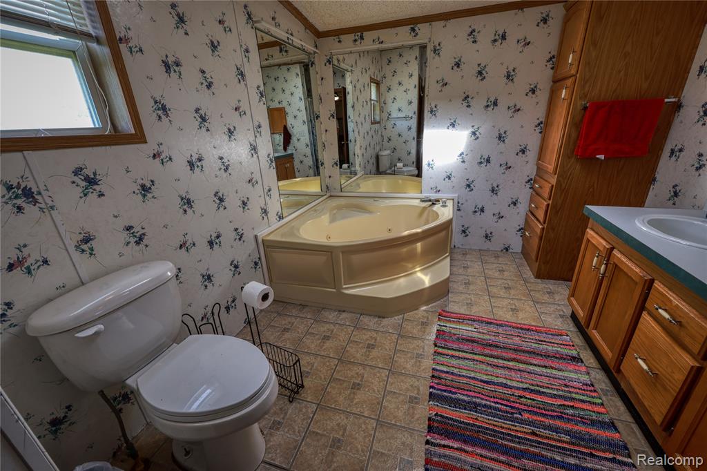 7208 Mapleview Circle E, Brown, MI 48416 — Photo 22