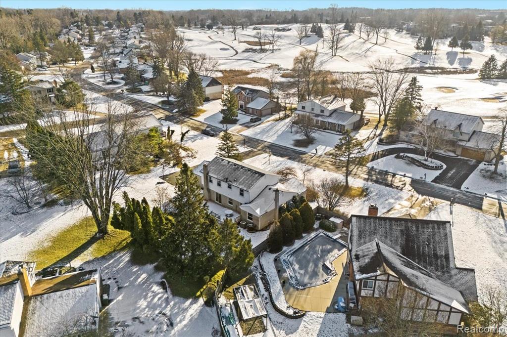 5394 Tequesta Drive, West Bloomfield, MI 48323 — Photo 44