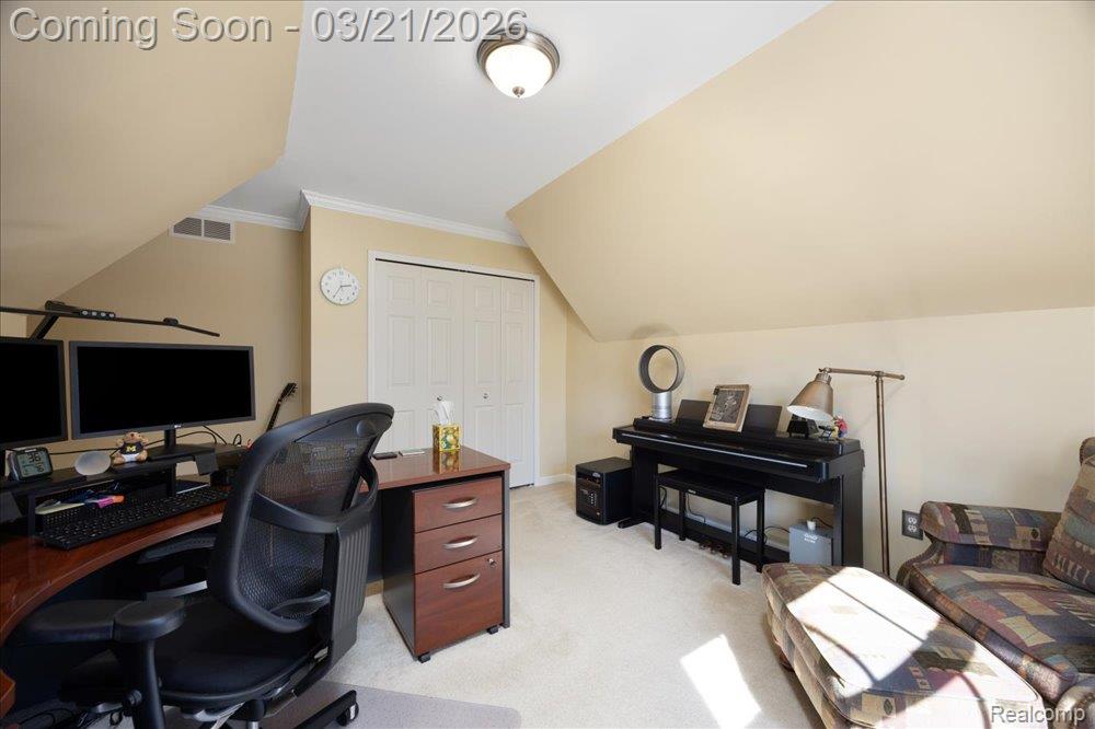 43968 Timberview Court, Van Buren, MI 48111 — Photo 32