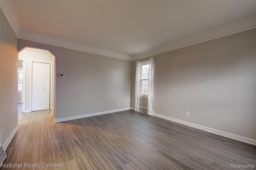 5808 Gilman Street, Garden City, MI — Photo 8