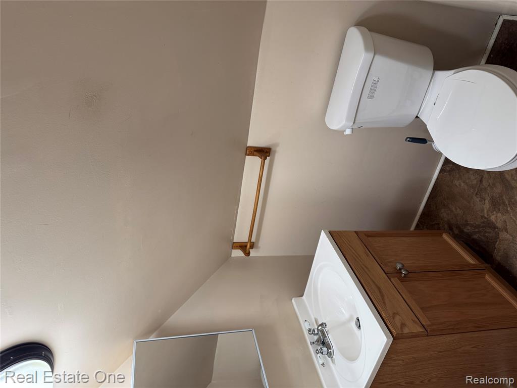 7535 Meadow Avenue, Warren, MI 48091 — Photo 14