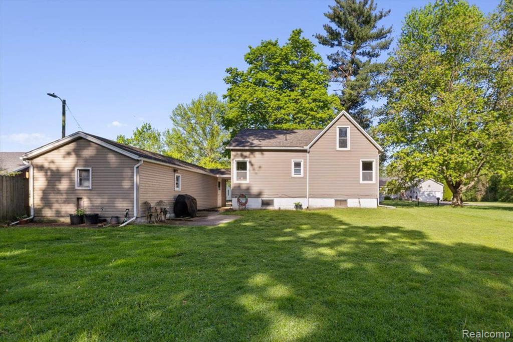 8869 MERIDIAN Street, Willis, MI 48191 — Photo 2