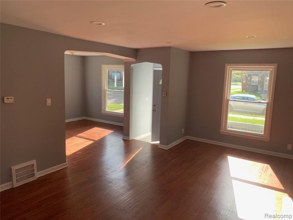 4800 HARVARD Road, Detroit, MI 48224 — Photo 6