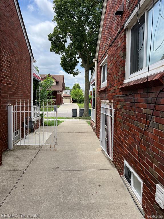 6410 Orchard Avenue, Dearborn, MI 48126 — Photo 37