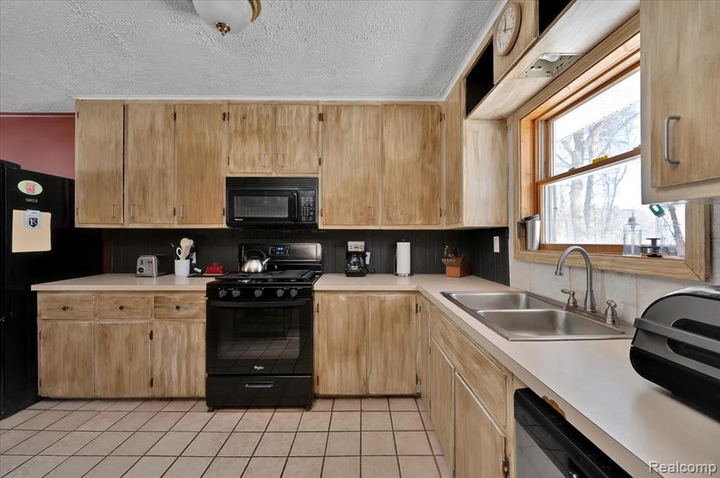 500 W NORWAY LAKE Road, Lapeer, MI 48446 — Photo 3