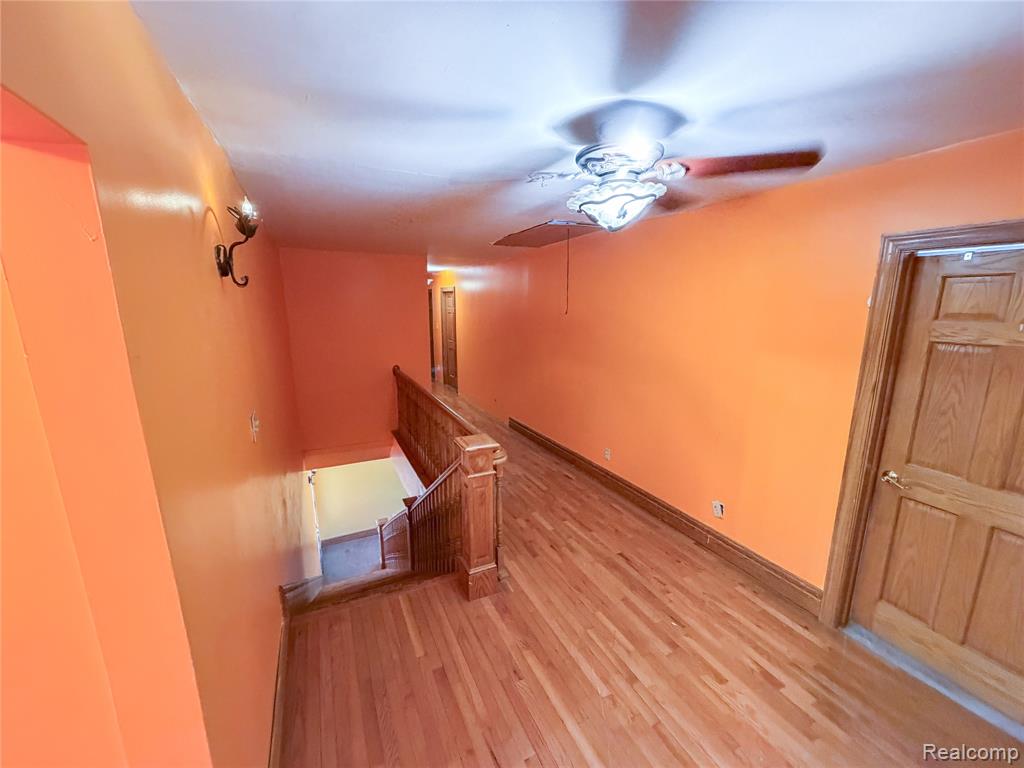 703 Saint John Street, Wyandotte, MI 48192 — Photo 18