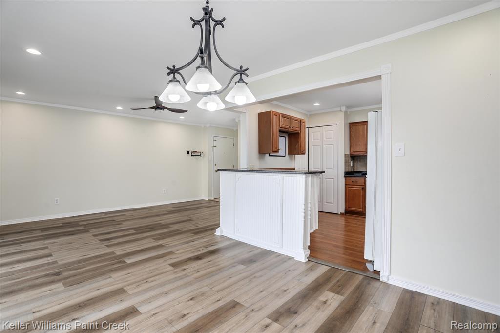8433 Kennedy Circle, Warren, MI 48093 — Photo 10