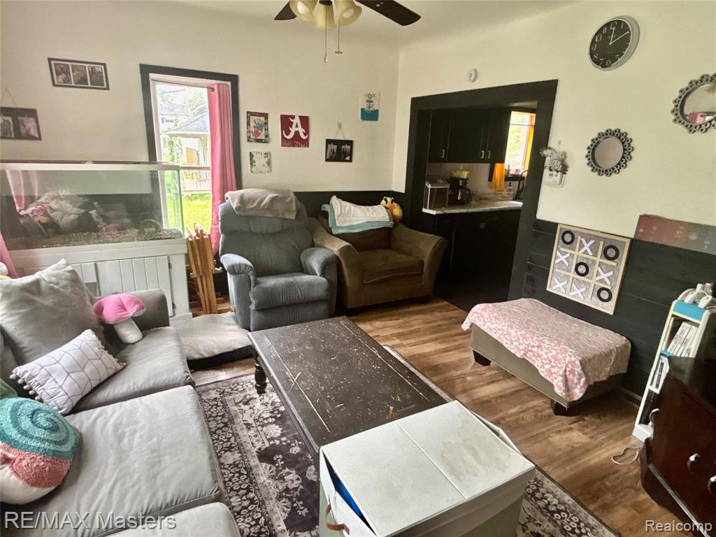 207 Court Street S, Standish, MI 48658 — Photo 5