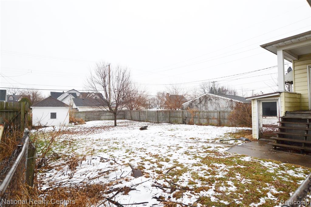 757 Orchard Street, Wyandotte, MI 48192 — Photo 28