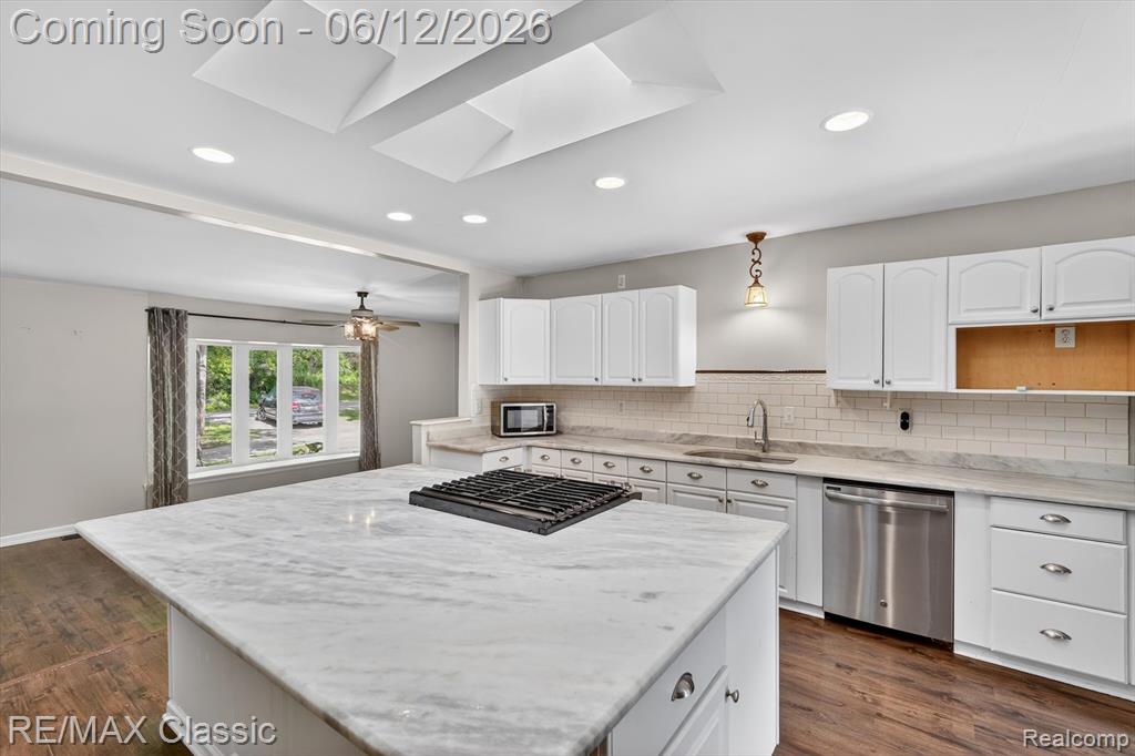 2939 Shirley Street, Milford, MI 48380 — Photo 11