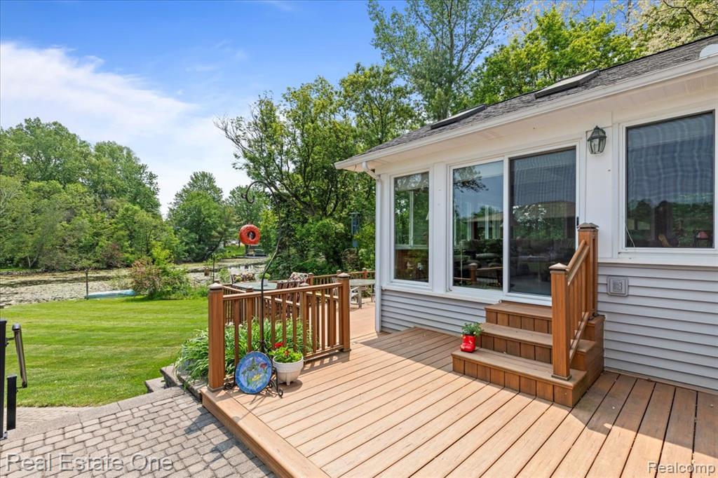 5900 Wellington Drive, Clarkston, MI — Photo 14