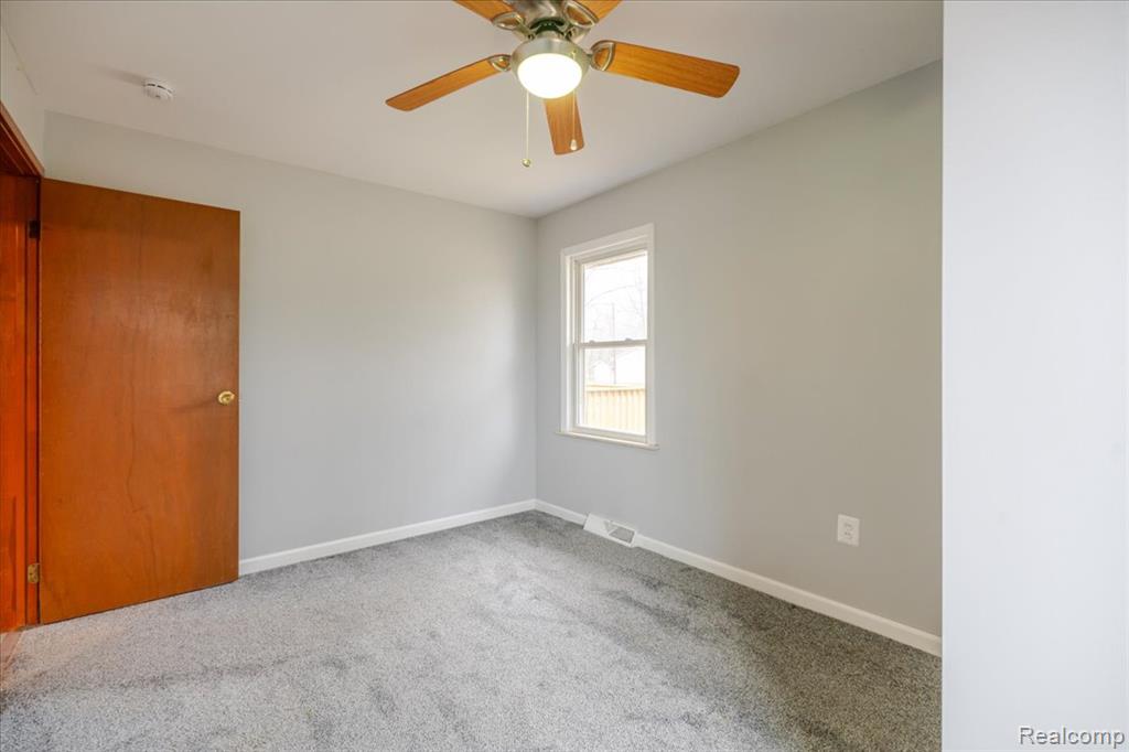 30362 West Road, New Boston, MI 48164 — Photo 20