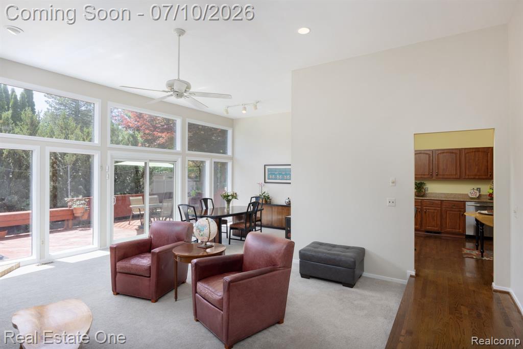 986 River Bend Drive, Rochester Hills, MI 48307 — Photo 10