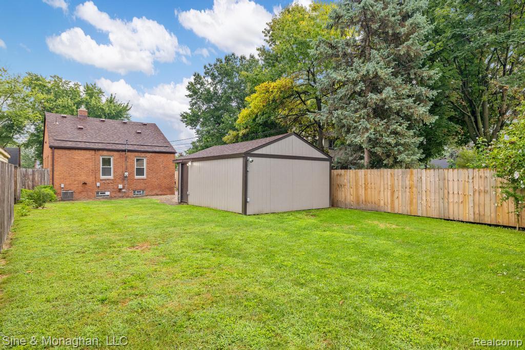 7854 Jackson Street, Taylor, MI 48180 — Photo 33