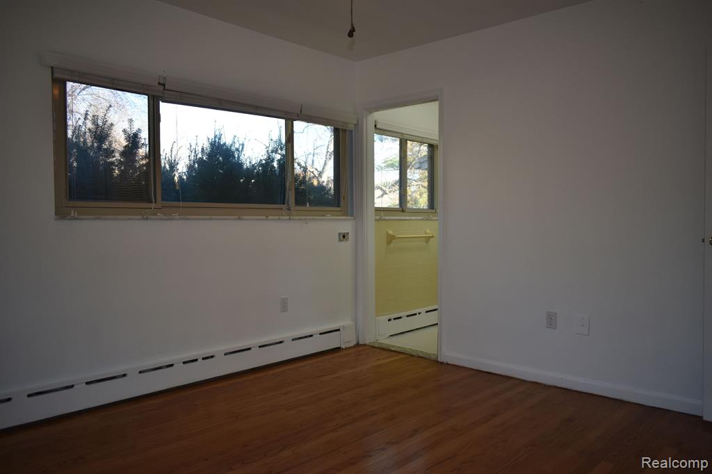 460 N EVANSDALE Drive, Bloomfield Hills, MI 48304 — Photo 25