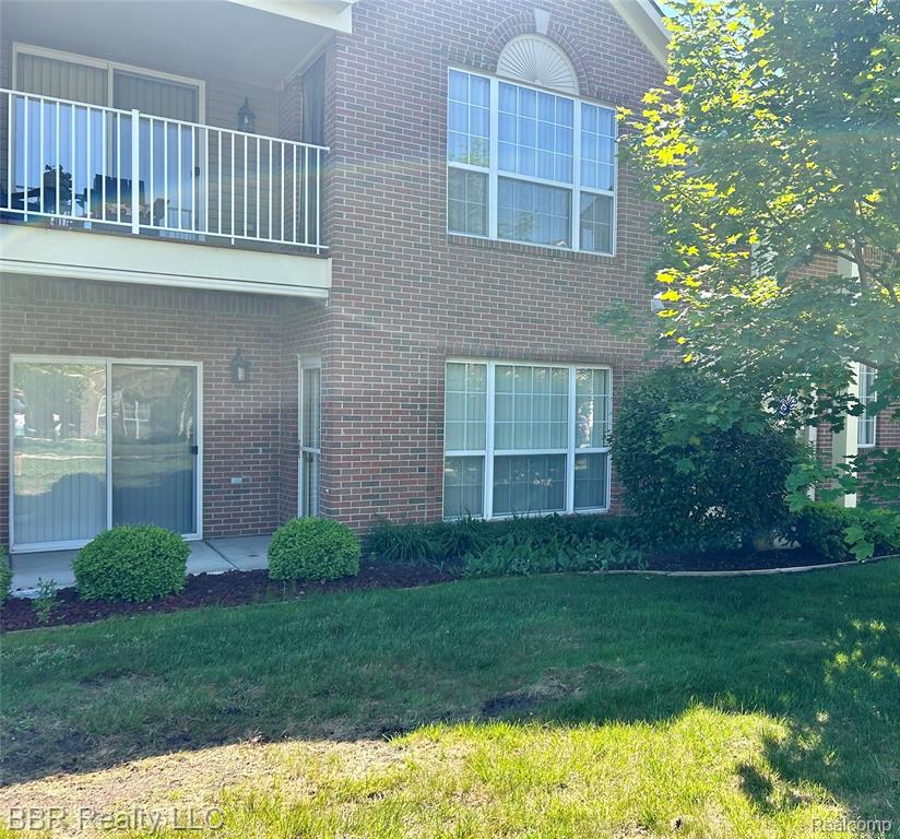 505 Mulberry Street, 27, Wyandotte, MI 48192 — Photo 2
