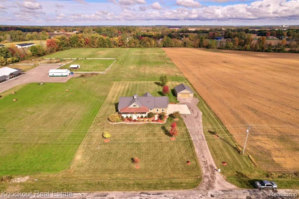 9351 Lange Road, Birch Run, MI 48415 — Photo 67