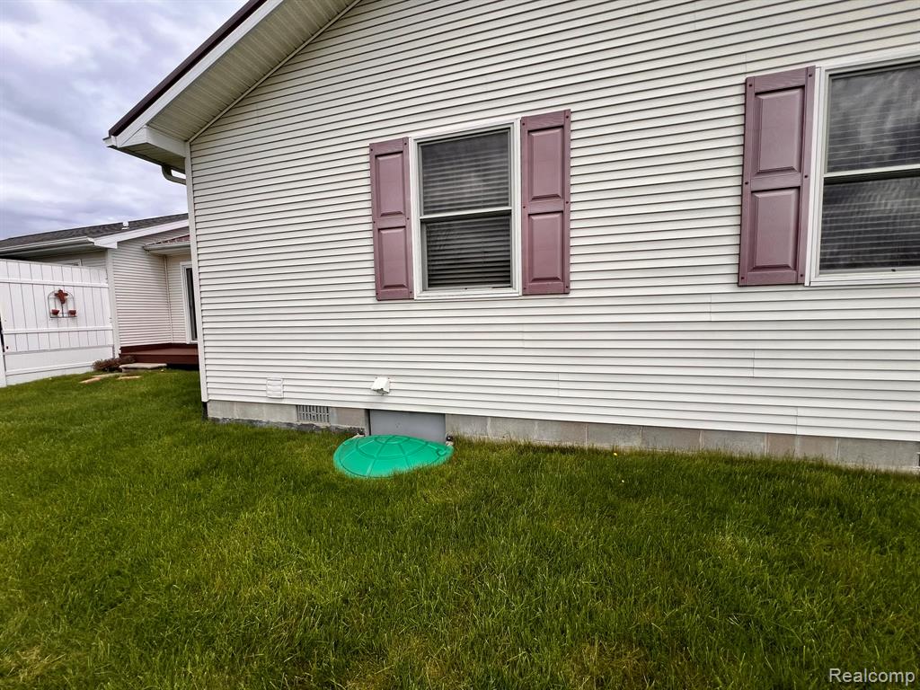 320 Roller Way, Mayville Vlg, MI 48744 — Photo 35