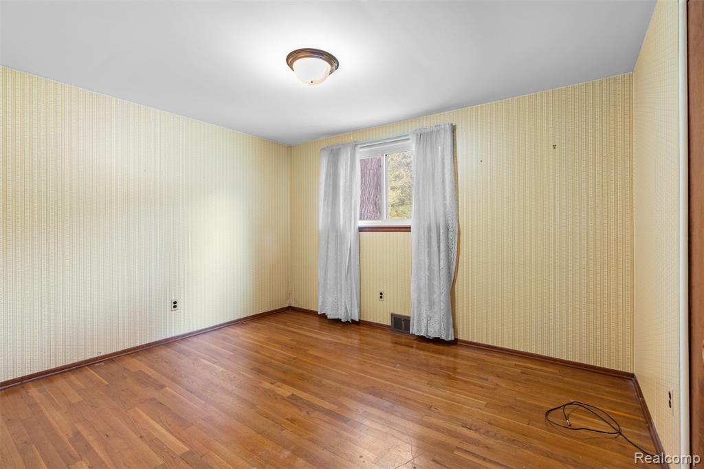 6223 Thorneycroft Drive, Shelby Twp, MI 48316 — Photo 18