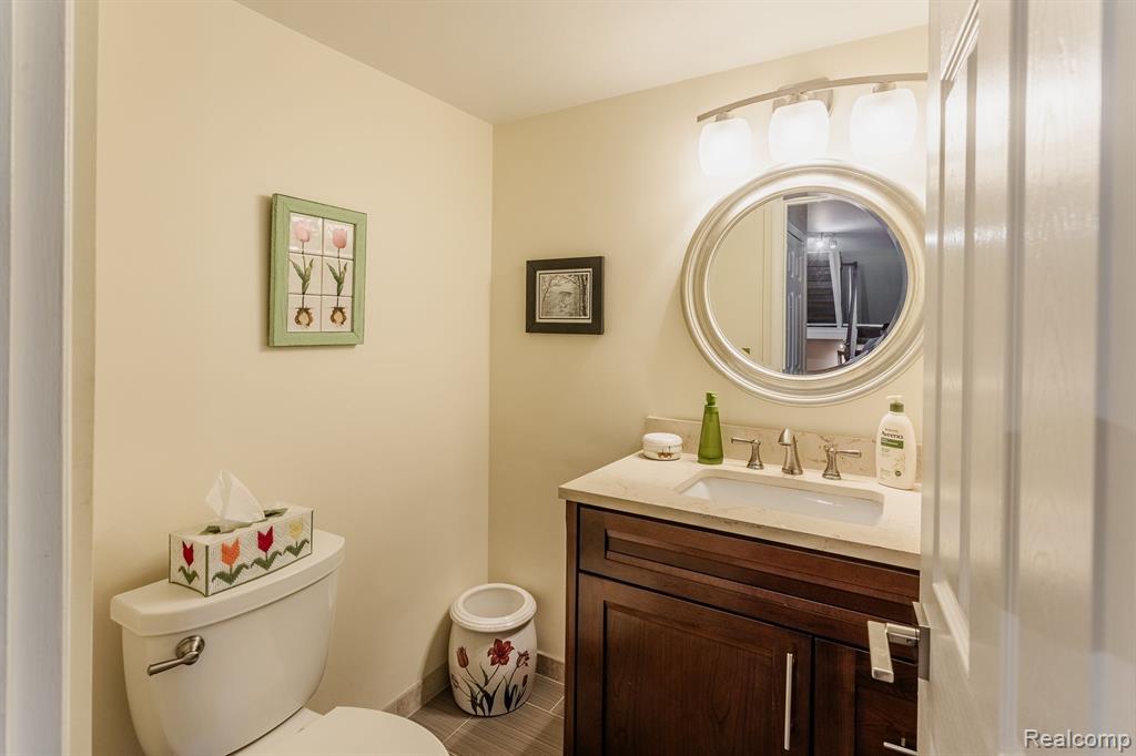 3140 LINDENWOOD Drive, Dearborn, MI 48120 — Photo 19