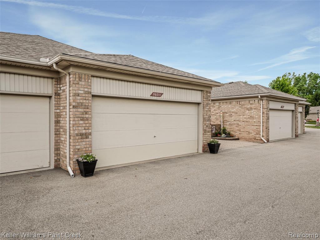 50311 Highpoint Court, Macomb, MI 48044 — Photo 56