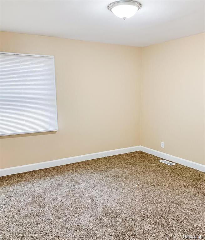 9154 WAYBURN Street, Detroit, MI 48224 — Photo 11