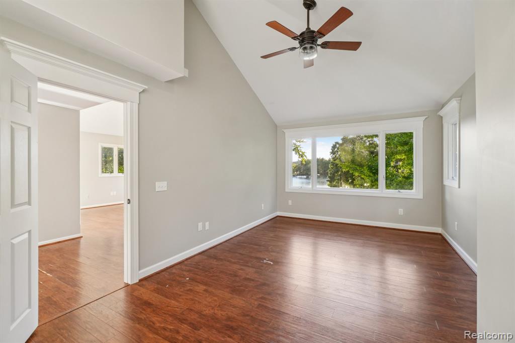 4123 Windiate Park Drive, Waterford, MI 48329 — Photo 33