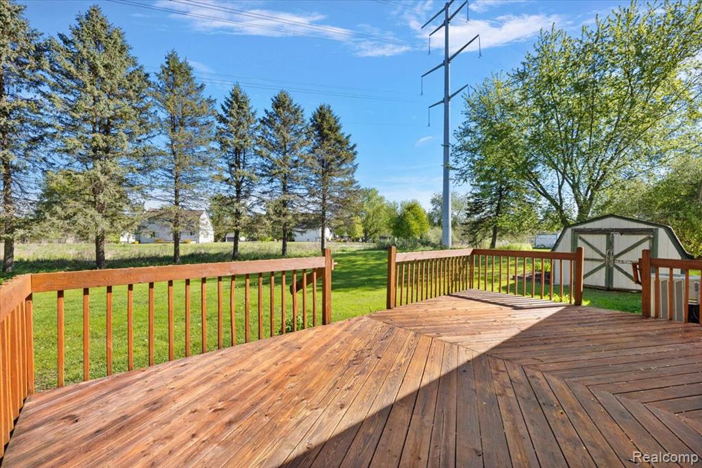 1081 Eagle Nest Drive, Rochester, MI 48306 — Photo 47