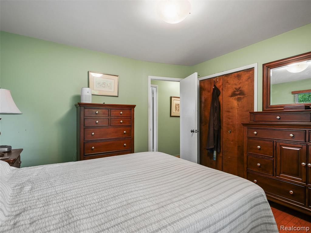 46275 W 11 Mile Rd, Novi, MI — Photo 36