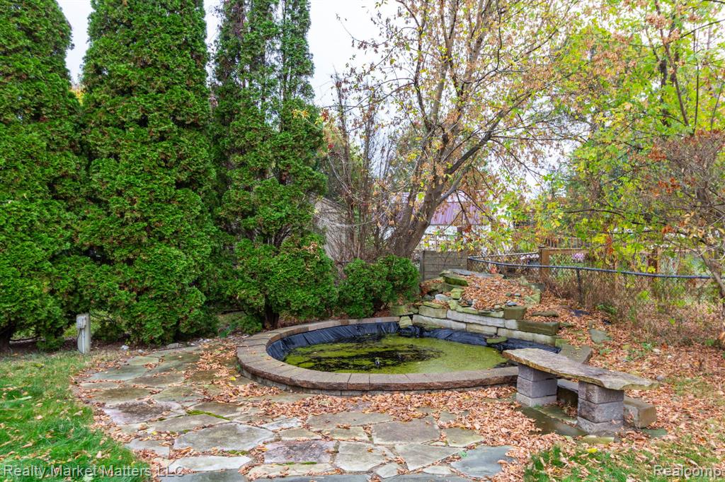781 W Davison Lake Road, Oxford, MI 48371 — Photo 26