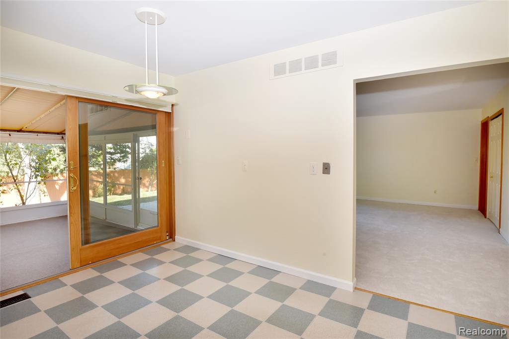 4451 Cypress Drive, Troy, MI 48085 — Photo 12