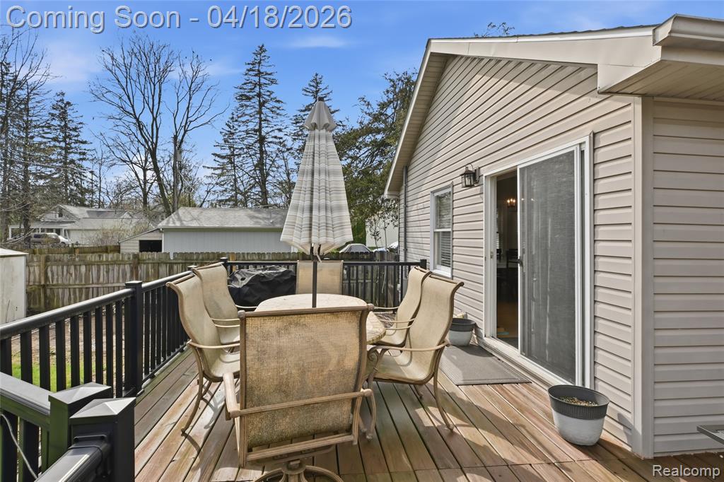 503 W Hamburg Street, Pinckney, MI 48169 — Photo 31