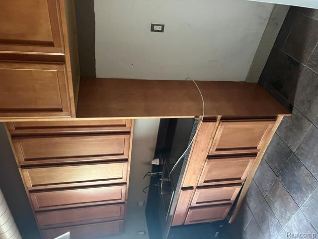 6533 E Jefferson Avenue, 330E, Detroit, MI 48207 — Photo 11