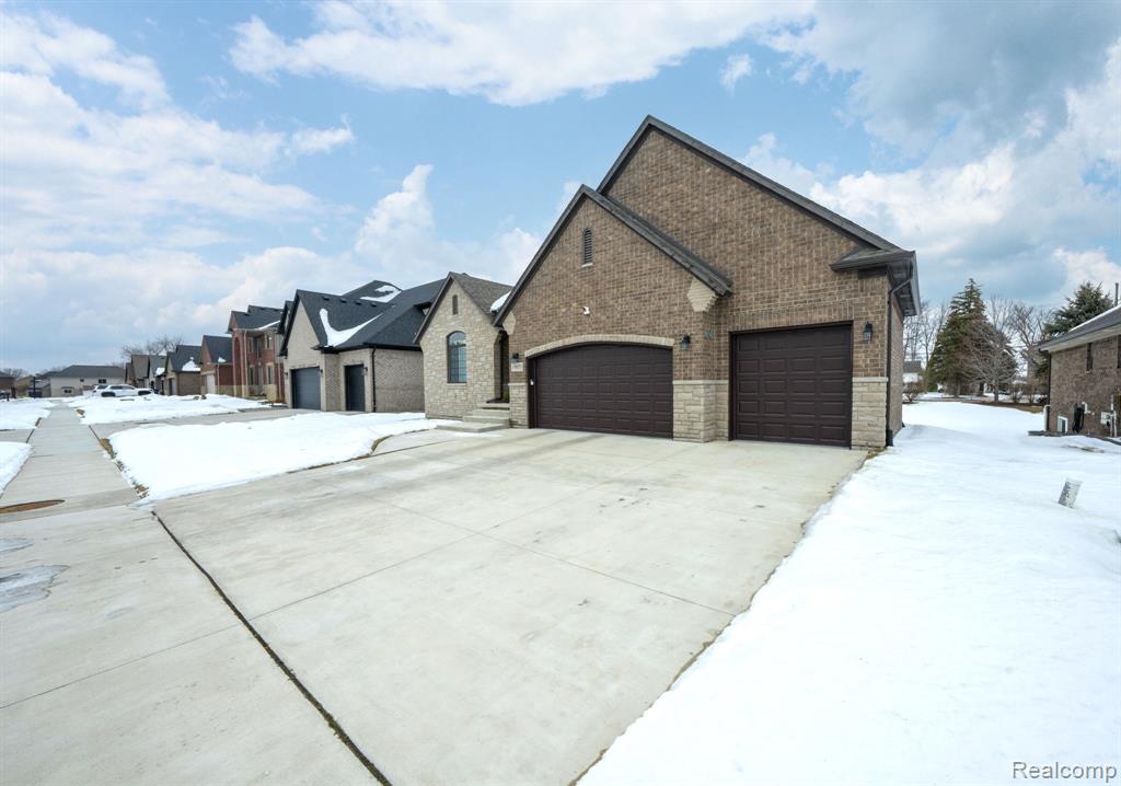 19853 Chase Drive, Macomb, MI 48042 — Photo 6