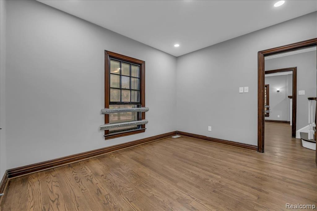4881 Yorkshire Road, Detroit, MI 48224 — Photo 4
