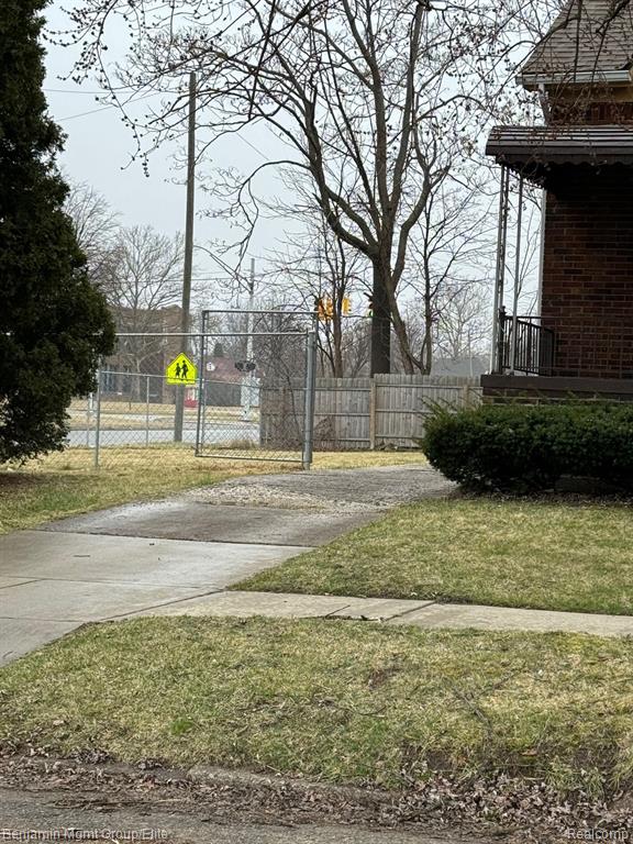 5719 Buckingham Avenue, Detroit, MI 48224 — Photo 4
