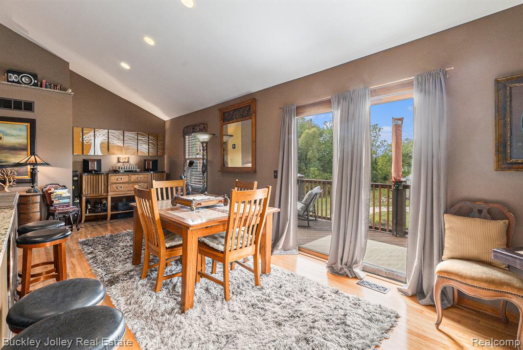928 WESTWIND SHORE Drive, Howell, MI 48843 — Photo 12