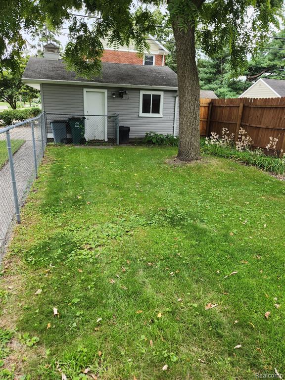 703 W MARSHALL (UPPER UNIT), Ferndale, MI 48220 — Photo 14