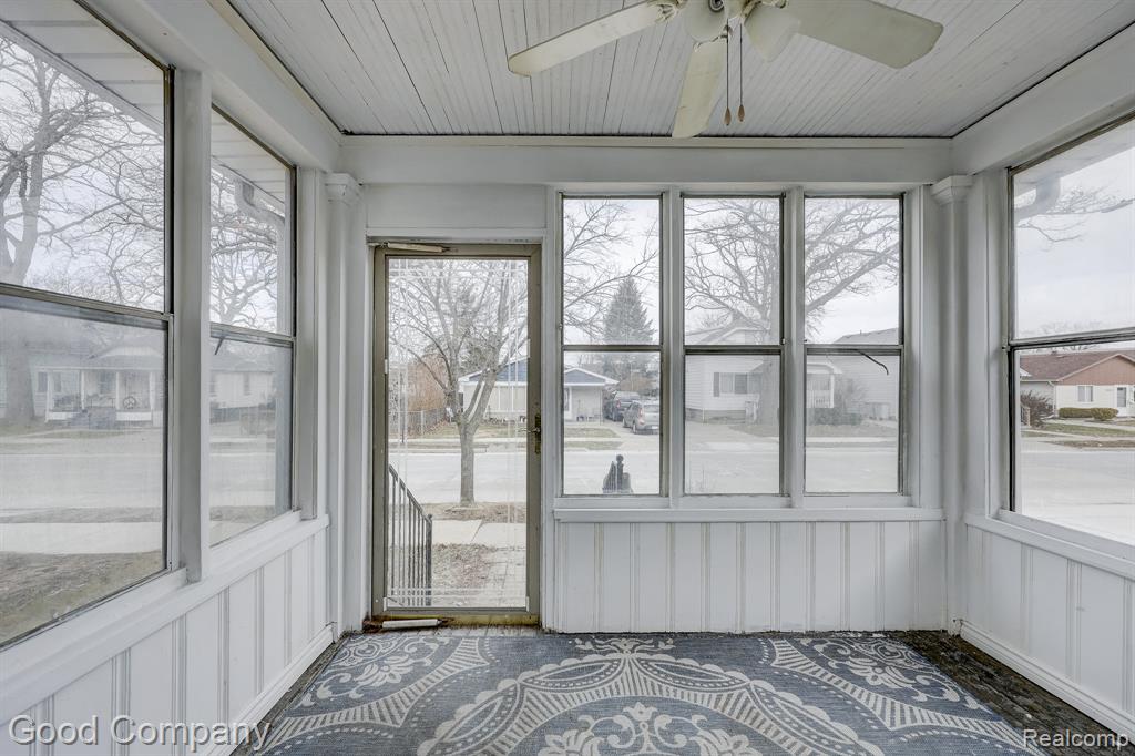 736 E Meyers Avenue, Hazel Park, MI 48030 — Photo 3