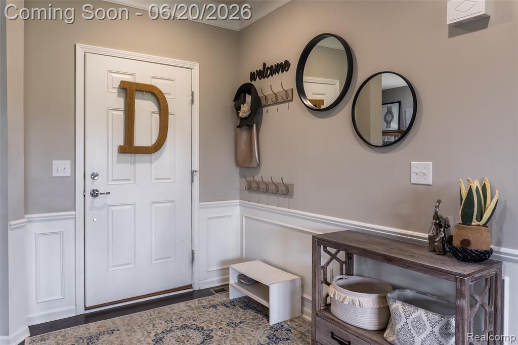 57896 Cider Mill Drive, New Hudson, MI 48165 — Photo 12