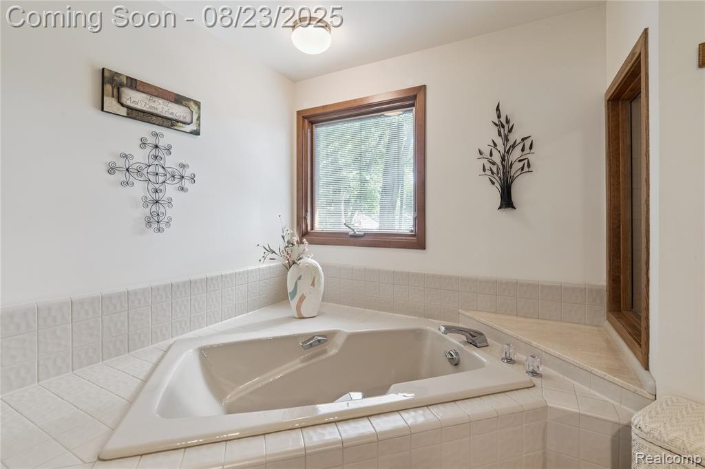 55138 Lordona Lane, Shelby Twp, MI 48315 — Photo 31