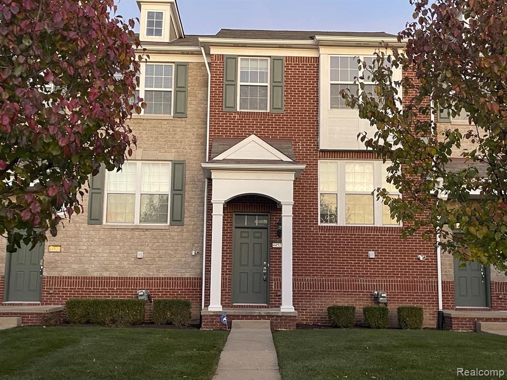 44525 Gwinnett Loop, Novi, MI — front exterior
