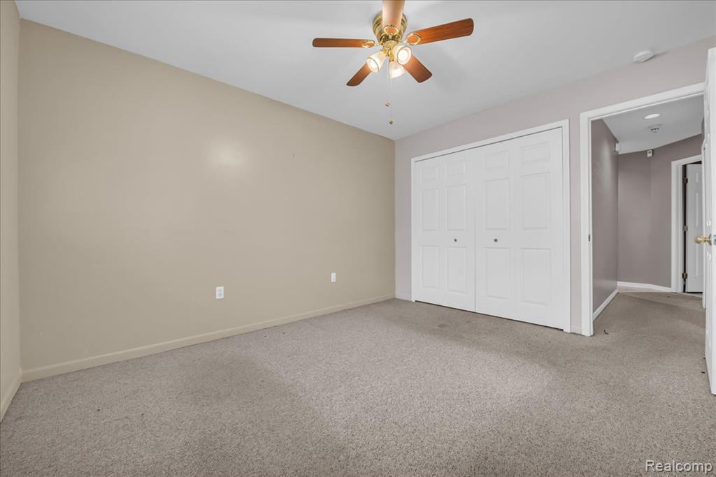 824 N Beech Daly Road, Dearborn Heights, MI 48127 — Photo 17