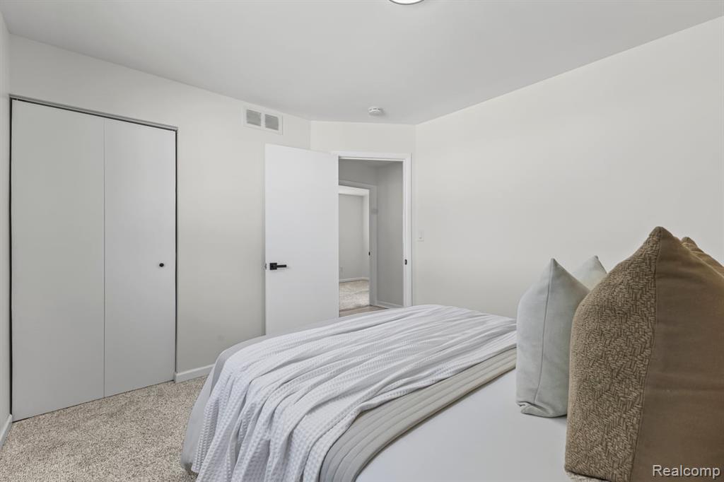 7519 Superior, Center Line, MI 48015 — Photo 16